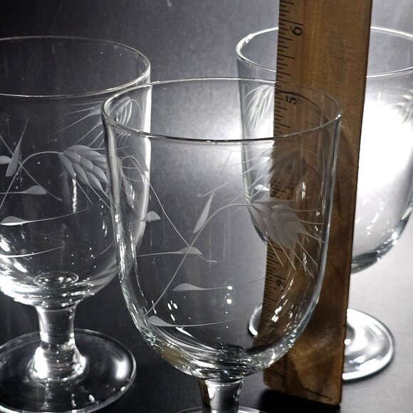 4 Sasaki Wheat Water Ice Tea Glasses etched crystal 5.25" smooth stem 1950s vtg - Picture 4 of 6